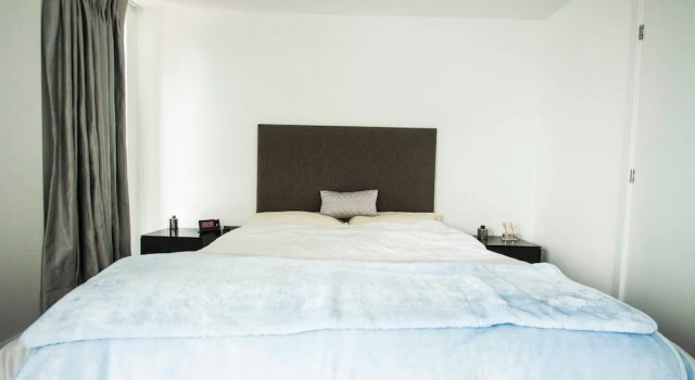 Modern 3 Bedroom Islington Flat, Забронировать Отель Ислингтон Лондон, рядом с Железнодорожная станция Олд-Стрит