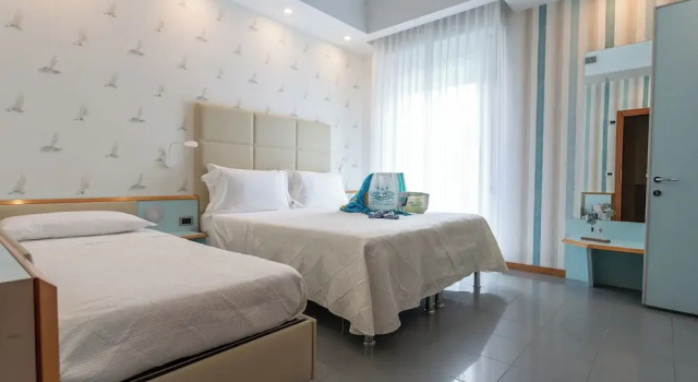 Трёхместный номер Superior с балконом Hotel Gaby