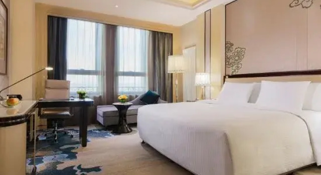 Номер Superior Wanda Realm Chifeng Hotel