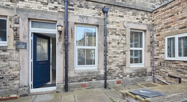 Host Stay Cheviot House