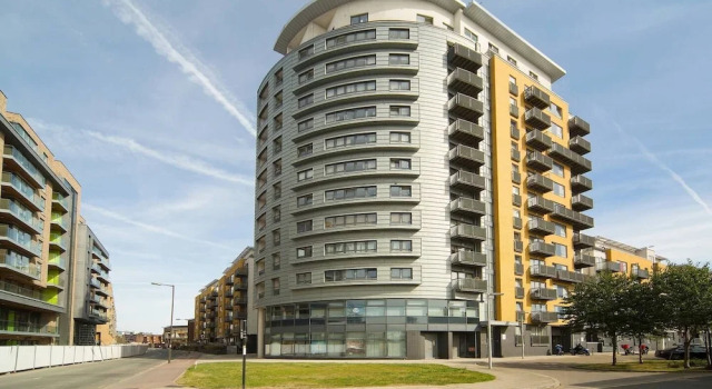 Magnificent 1BR in Historical Greenwich, Забронировать Отель Отели Лондона с парковкой, рядом с Музей вееров, Парковка