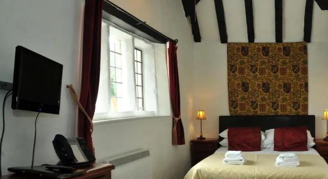 Двухместный номер Standard Old Court Hotel & Apartments