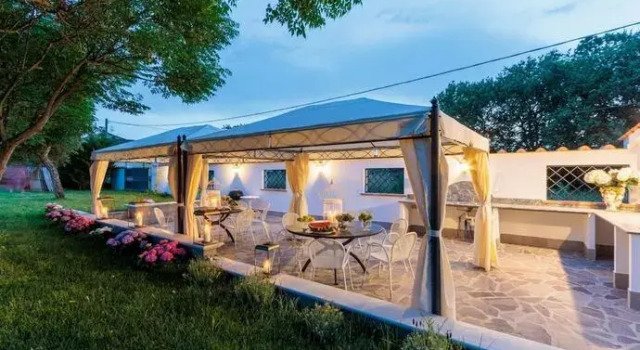 Villa Alpaca in Orentano, Reserva ahora Villa Orentano Toscana