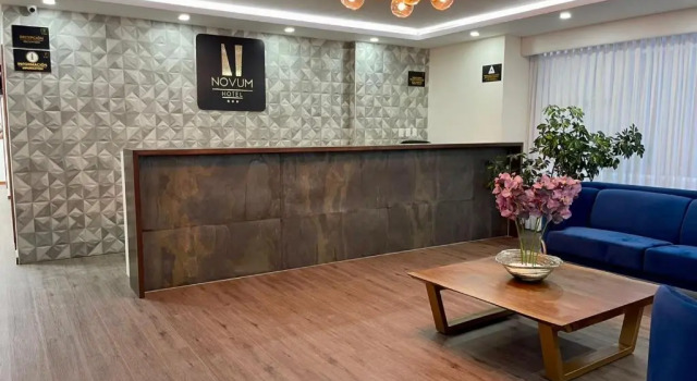 Novum Hotel, Buchen Sie Hotel Achumani Murillo Province
