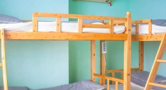 Time Flies Hostel