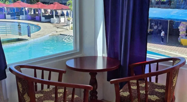 Двухместный номер Standard с видом на бассейн The Blessed Purple Bamboo Beach Resort