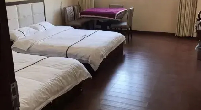Люкс Badong 80 pleasant hotel