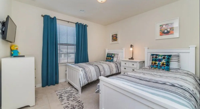 Contemporary 5 Bedroom Townhouse