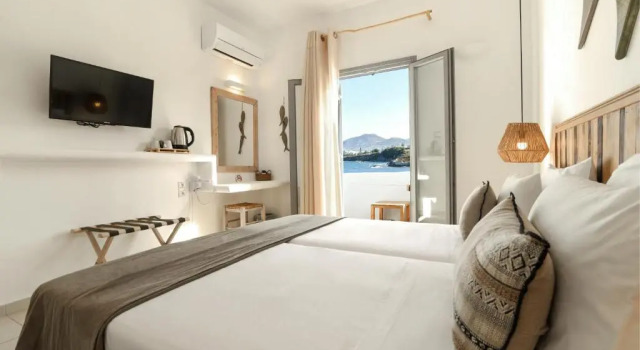 Двухместный номер с видом на море Paros Bay