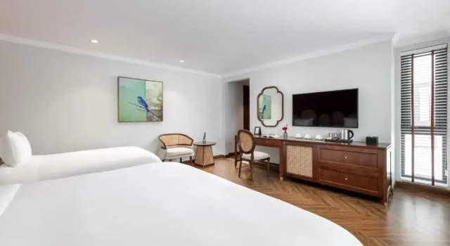 Трёхместный номер Executive La Siesta Classic Hang Thung