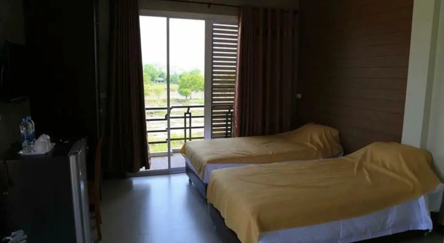Nava Resort, Rezervovat Lázně / Resort Hotely v Central Thailand se snídaní, Snídaně