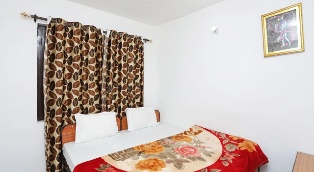 OYO 13156 Home 3BHK Valley View Ayarpatta, Rezervovat Hotel Nainital Uttarakhand