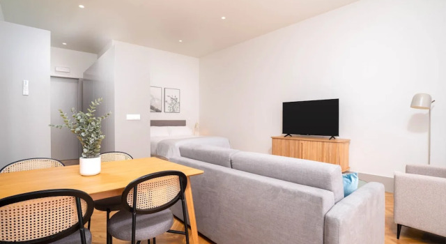 Студия с балконом Limehome Porto Rua 31 de Janeiro