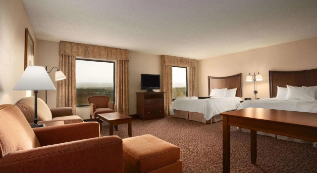 Четырёхместный люкс Hampton Inn Sheridan