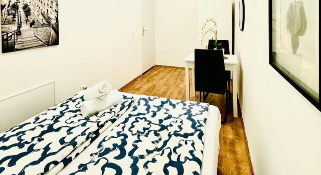 5BR Apt For 10 Walk to Kaufpark Alterlaa