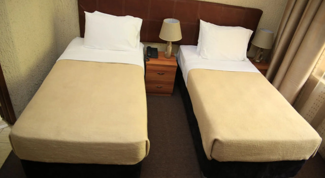 Sangana Lodge, Varaa Hotelli Moshi Hai