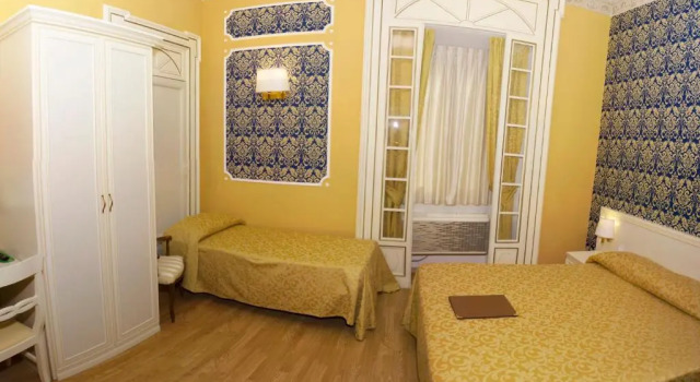 Трёхместный номер DG Prestige Room