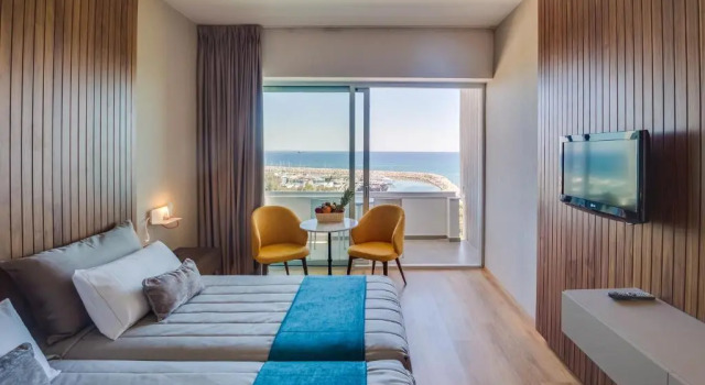 Twin room with sea view Sun Hall Hotel