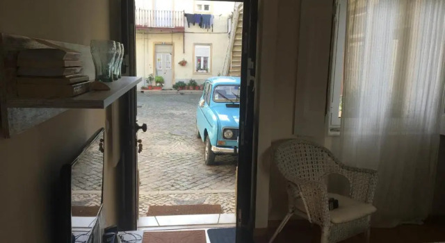 Апартаменты A Back Street Nest