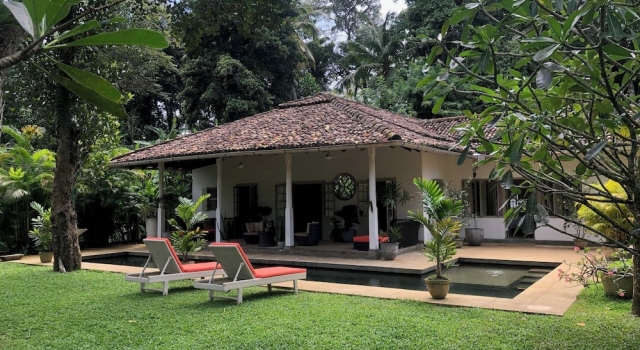 Leonora House, Talpe