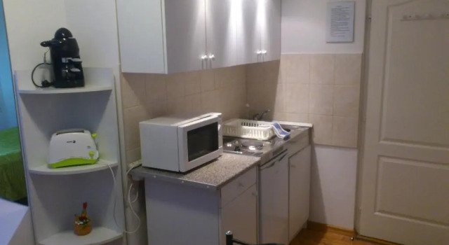 Студия с красивым видом из окна Roxanna Apartman
