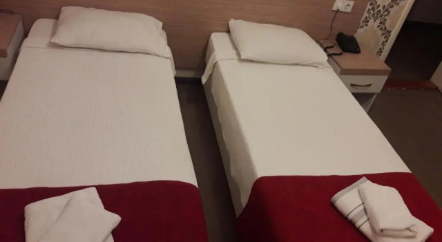 Кровать в общем номере (женский номер) Nicea Hotel