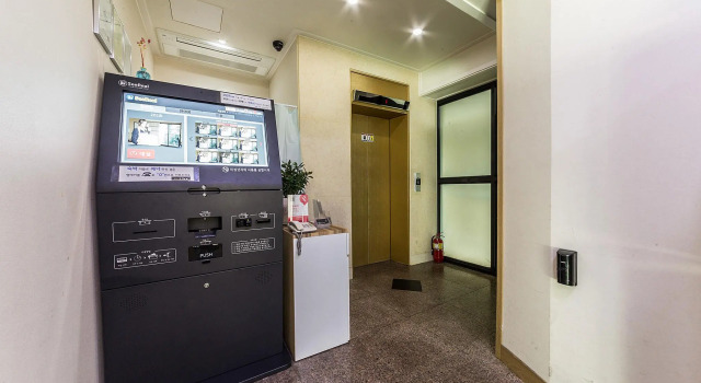 Suwon (Ingye-dong) Hotel DS (Formerly Line), Забронировать Отель Сувон Кёнгидо, рядом с Hyowon Park