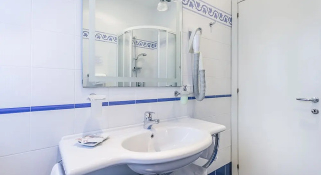 Трёхместный номер Comfort с балконом Hotel Principe Residence