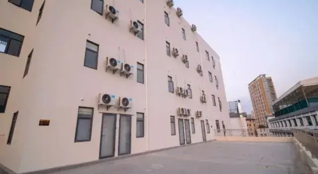 Grand Hyatt Hotel (Ganghui Xintiandi Henan Branch), Rezervasyon Otel Guangdong otoparklı oteller, Otopark