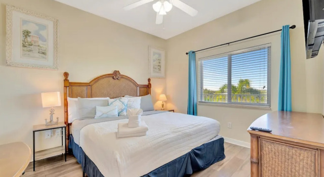 Waterview Balcony HOT TUB Heated Pool Rum Bar