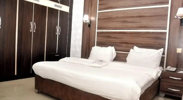 Tap Talle Hotels and Suites, Book Hotel Hotels in Yenagoa with Breakfast, Breakfasts