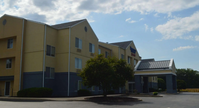 Четырёхместный номер Standard Baymont by Wyndham Chambersburg