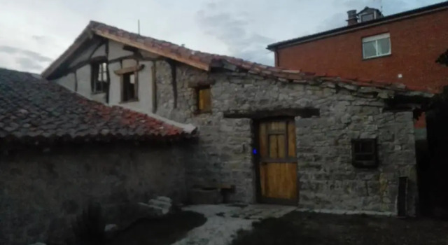 La plazuela verde, Забронировать Отель Атапуэрка 