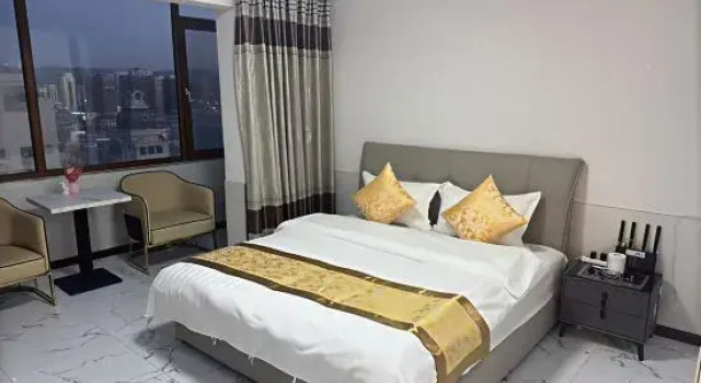 Люкс Youjian Nanshan Design Guesthouse (Yanji Yanbian University Internet-famous Wall)