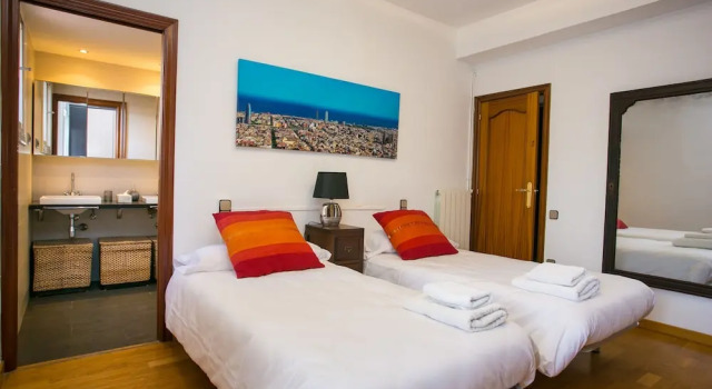 Modern Penthouse Near Sagrada Familia With Terrace, Забронировать Апартаменты/квартира Барселона провинция Барселона, рядом с Сады принца Жироны