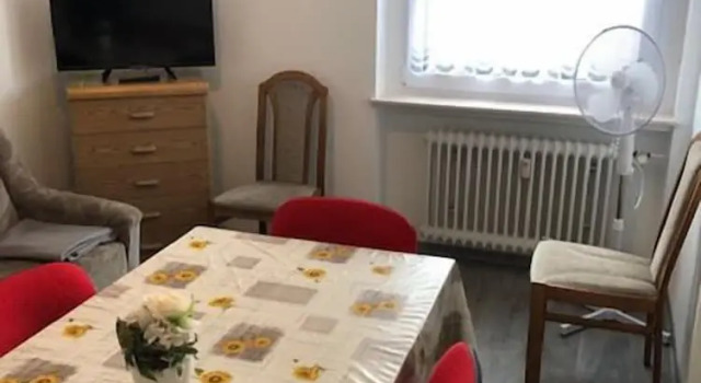 Boardinghouse Elvira Schrimpf, Reserva ahora Hostal o pensión Hoteles en Rhön con aparcamiento, Aparcamiento