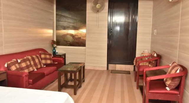 Вилла Remarkable 6-bedroom Farmhouse in South Delhi