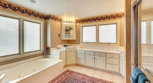 Lakefront Hot Springs Village Home w/ Private Dock, Rezerwuj Dom wakacyjny Wille w Arkansas, Willa