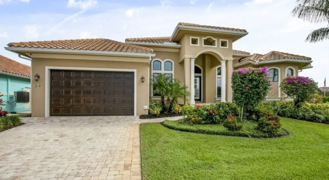Covewood Ct 35, Marco Island Vacation Rental 3 Bedroom Home by Redawning