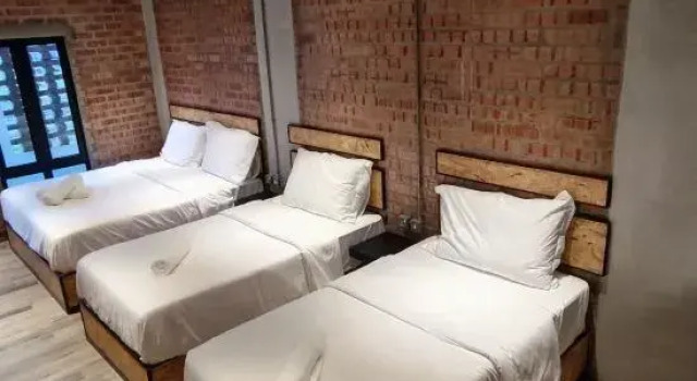 Люкс Brick Box Family Hotel Ipoh