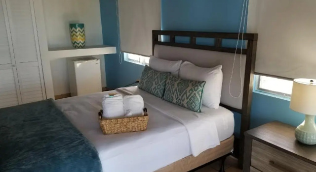 Luichy's Seaside Hotel
