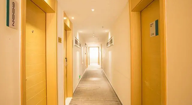 City Comfort Inn Liuzhou Yufeng Park Bus Terminal, Prenota Hotel Liuzhou Guangxi