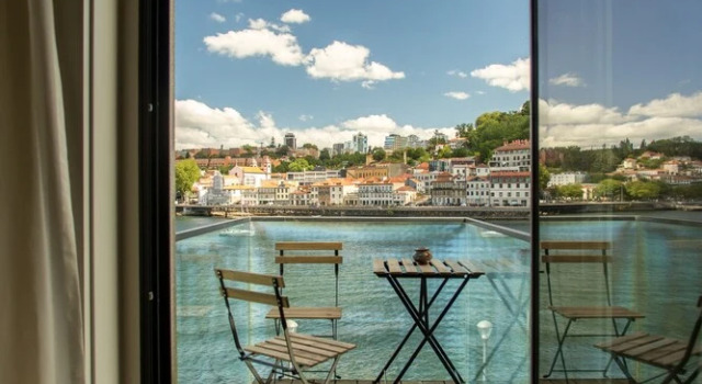 Апартаменты с 3 комнатами с балконом и с видом на реку Douro Triplex - Stunning River Views by Porto City Hosts