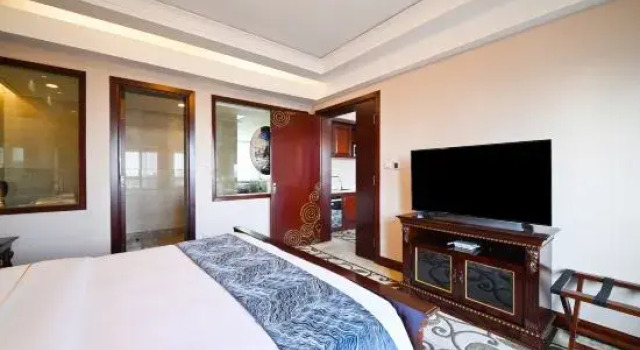 Люкс Qingdao Fuxin Hotel