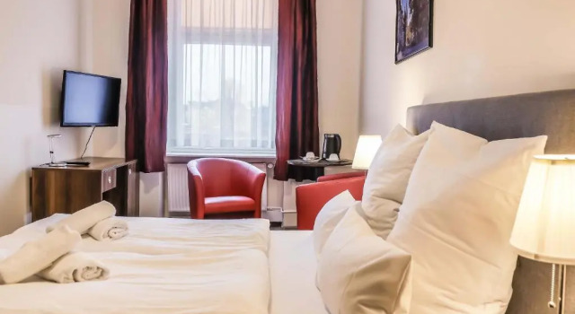 Люкс City Residence Hotel Frankfurt-Oder Bahnhof