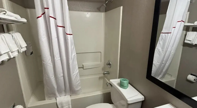 Четырёхместный номер Superior Red Roof Inn & Suites Hammond, IN