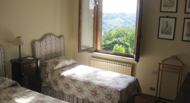 Residenza dEpoca Palazzo Fineschi Sergardi, Забронировать Отель Сиена Siena Area, рядом с Национальный музей этрусской археологии
