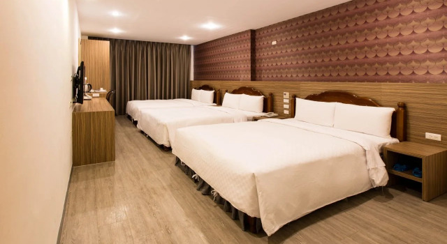 Kousin Hotel, Забронировать Отель Отели Гаосюн с парковкой, рядом с Yuansu Yujhu Shopping Area, Парковка