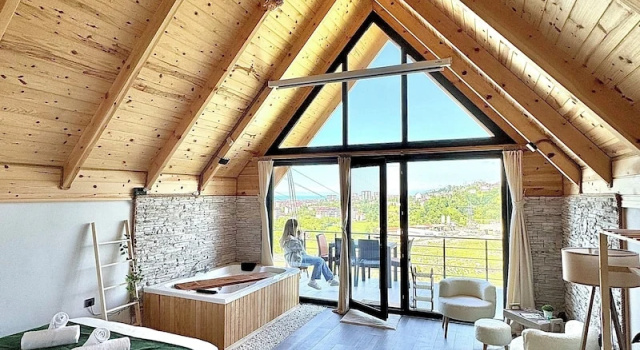 Бунгало с видом на реку Ces Bungalow