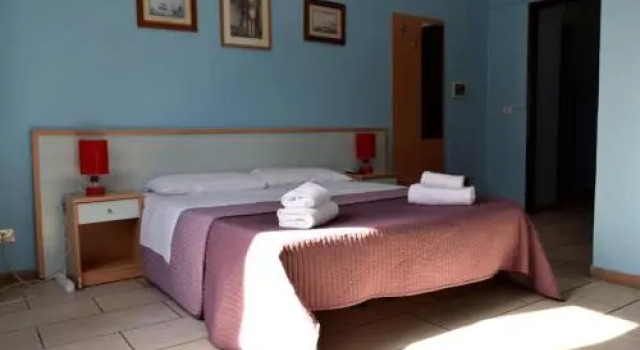 Hotel Alba Garden, Забронировать Отель Рим Лацио, рядом с Piazza San Giovanni in Laterano